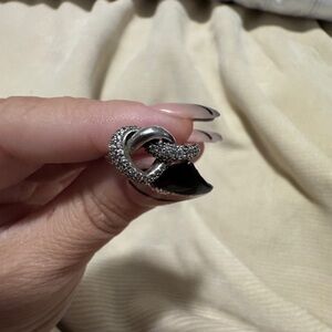Elegant Silver Women's Ring